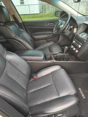 2012 Nissan Maxima SV
