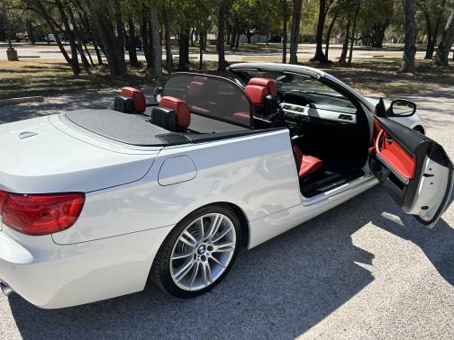 2011 BMW 335 i
