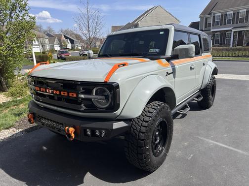 Gray 2021 Ford Bronco Outer Banks