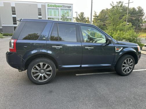 Blue 2008 Land Rover LR2 HSE