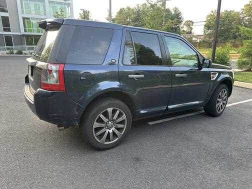 Blue 2008 Land Rover LR2 HSE