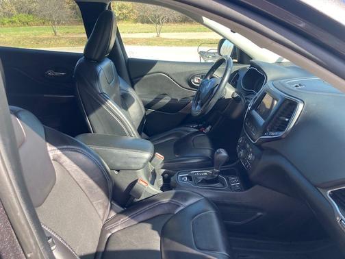 2021 Jeep Cherokee Latitude Plus