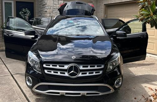 Black 2018 Mercedes-Benz GLA 250 Base