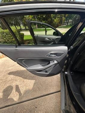 Black 2018 Mercedes-Benz GLA 250 Base
