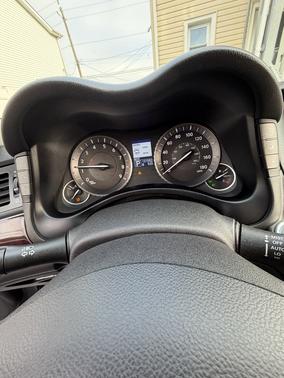 Black 2012 INFINITI M37 x