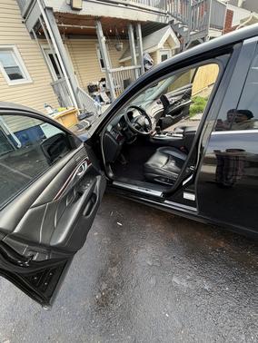Black 2012 INFINITI M37 x