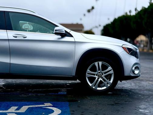 2019 Mercedes-Benz GLA 250 Base