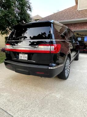 Black 2019 Lincoln Navigator Reserve