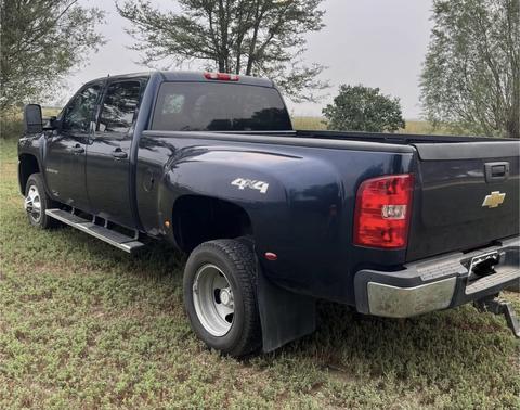 2009 Chevrolet Silverado 3500 LT Crew Cab DRW