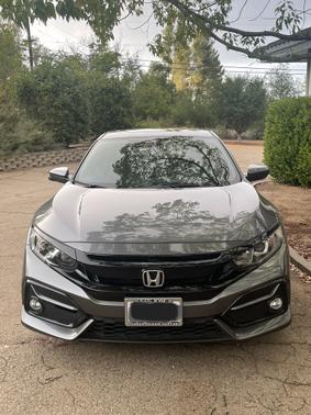 Photo 3 of 7 of 2020 Honda Civic EX-L