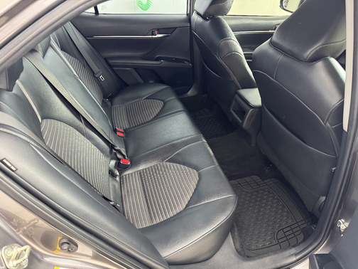 Gray 2019 Toyota Camry SE