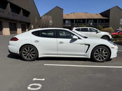 2016 Porsche Panamera E-Hybrid S