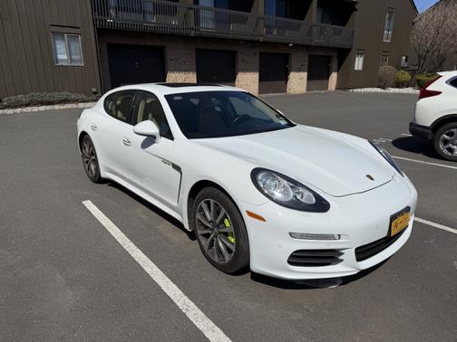 2016 Porsche Panamera E-Hybrid S