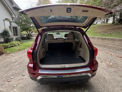 2018 Nissan Pathfinder Platinum