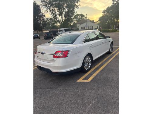 2011 Ford Taurus Limited