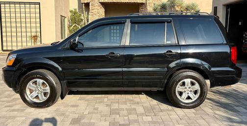 Black 2005 Honda Pilot EX-L