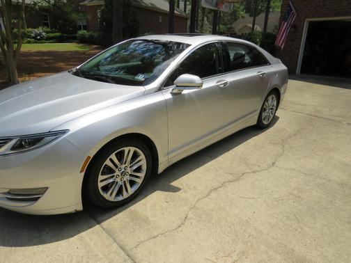 Silver 2013 Lincoln MKZ Base