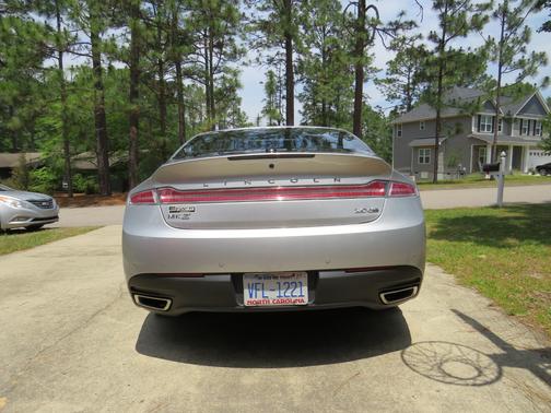 Silver 2013 Lincoln MKZ Base