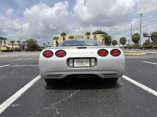 Silver 1998 Chevrolet Corvette Base