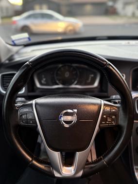 2014 Volvo S60 T5 Platinum