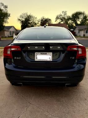 2014 Volvo S60 T5 Platinum