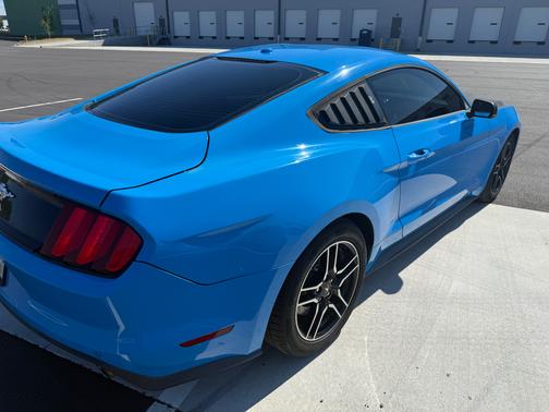 2017 Ford Mustang EcoBoost Premium