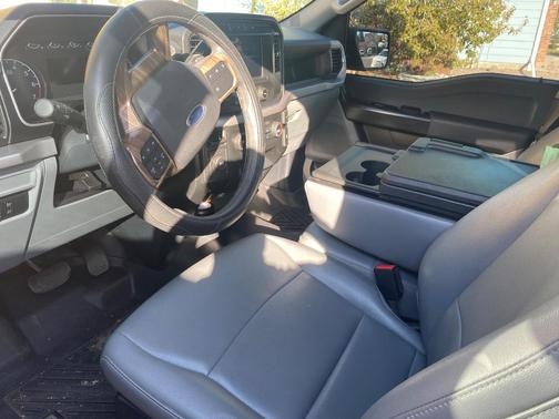 White 2022 Ford F-150 XL