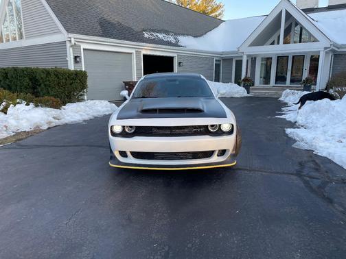 White 2018 Dodge Challenger SRT Demon