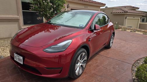 2024 Tesla Model Y RWD