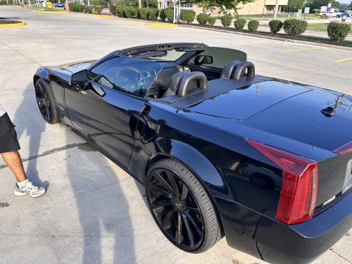 2005 Cadillac XLR Base