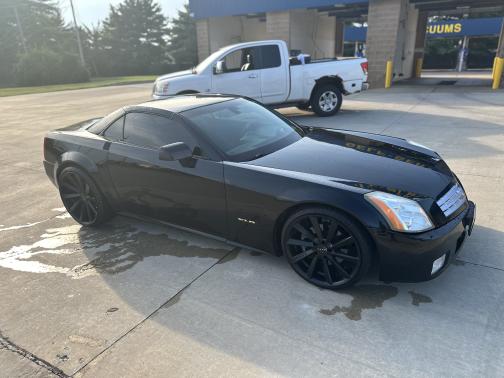 2005 Cadillac XLR Base