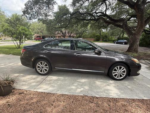 Gray 2010 Lexus ES 350 Base