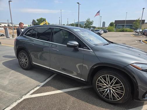 Gray 2023 Mercedes-Benz EQS 580 4MATIC