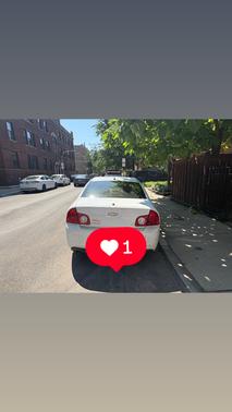White 2009 Chevrolet Malibu 2LT