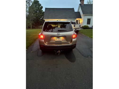 2012 Toyota Highlander Base