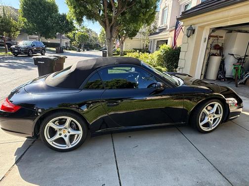 Black 2006 Porsche 911 911 Carrera Cabriolet
