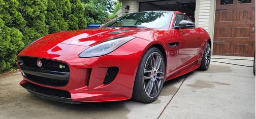 2016 Jaguar F-TYPE R