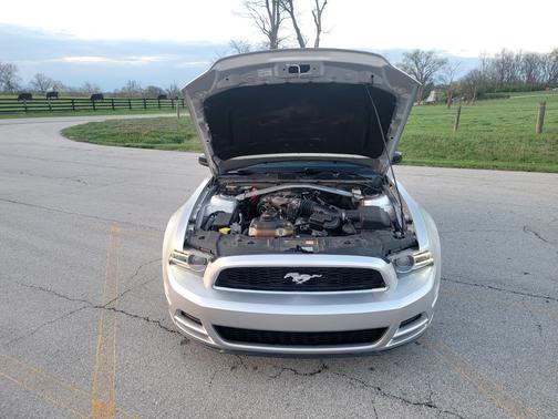 2013 Ford Mustang V6