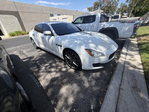 White 2014 Maserati Quattroporte GTS