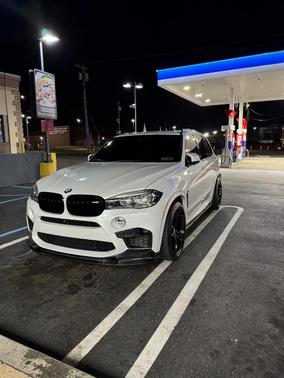 White 2017 BMW X5 M Base
