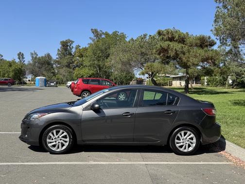 2012 Mazda Mazda3 i Touring