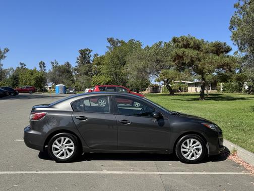2012 Mazda Mazda3 i Touring