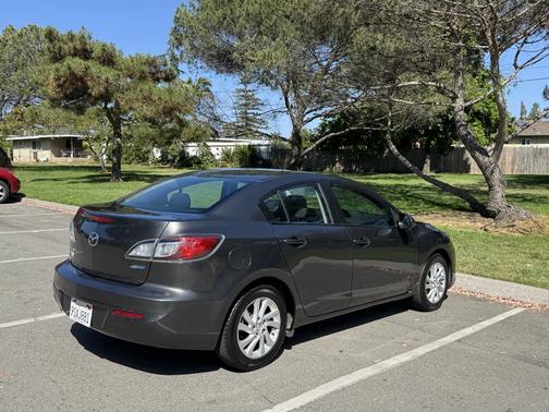 2012 Mazda Mazda3 i Touring