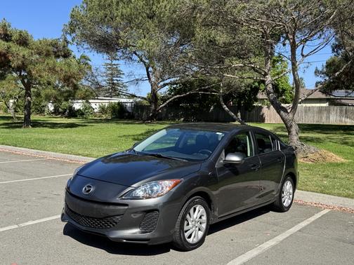 2012 Mazda Mazda3 i Touring