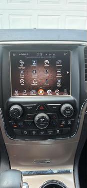 Black 2016 Jeep Grand Cherokee Limited