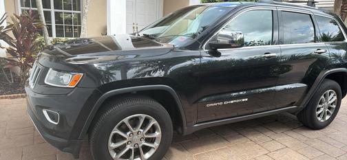 Black 2016 Jeep Grand Cherokee Limited