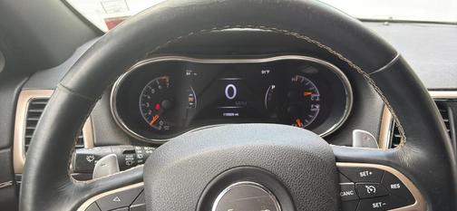 Black 2016 Jeep Grand Cherokee Limited
