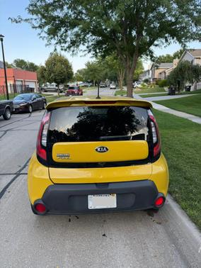 Yellow 2014 Kia Soul +