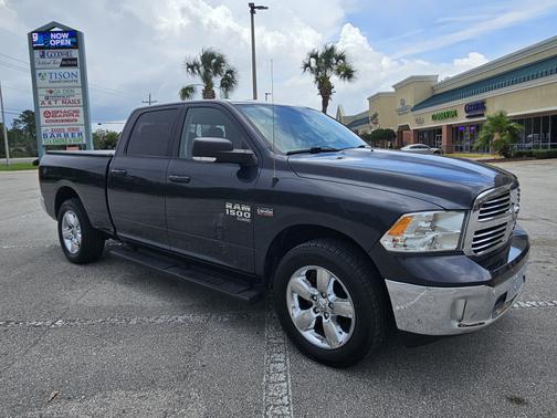 2019 RAM 1500 Classic SLT