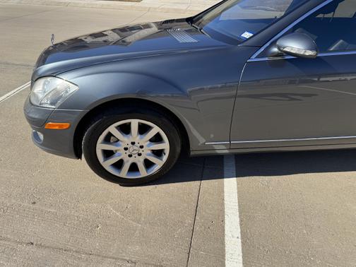 2007 Mercedes-Benz S-Class S 550